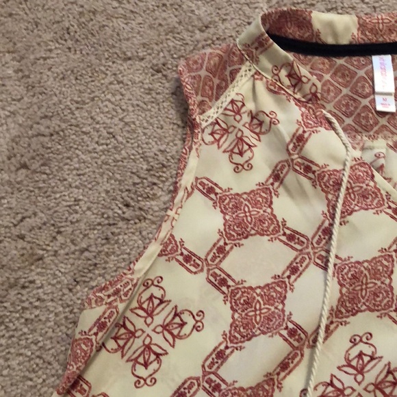 🧺 Xhilaration Tank Top Size M 🧺 - Picture 4 of 6